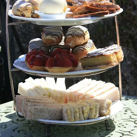 School House And Tea Garden